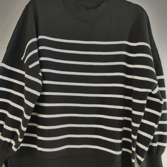 Women's Lounge Long Sleeve Striped Top - Picture 5 of 15